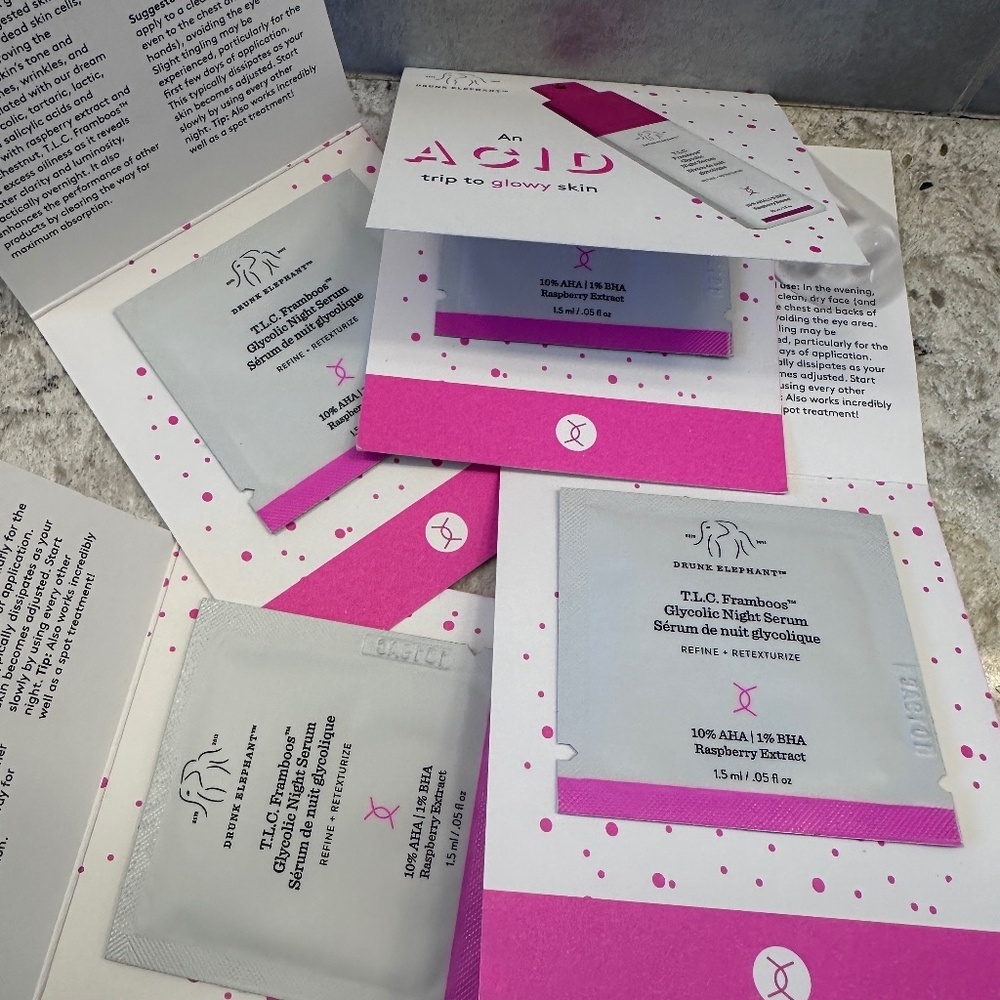 Drunk Elephant - 4‎ Samples Glycolic Night Serum
